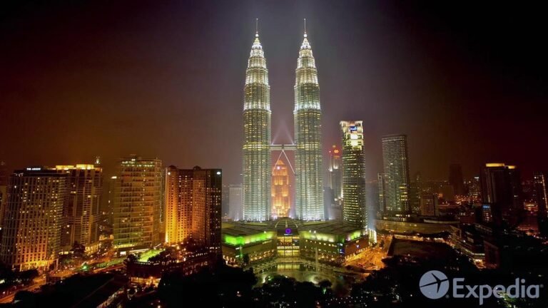 Kuala Lumpur Video Travel Guide | Expedia Asia